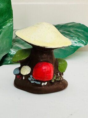 Vintage 1970s Mushroom Figurine, Handmade whimsical mushroom snail knick knack